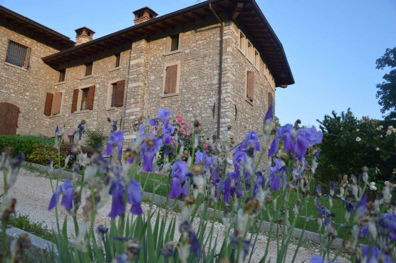 Cascina Valsorda Bed and Breakfast Concesio Exterior foto