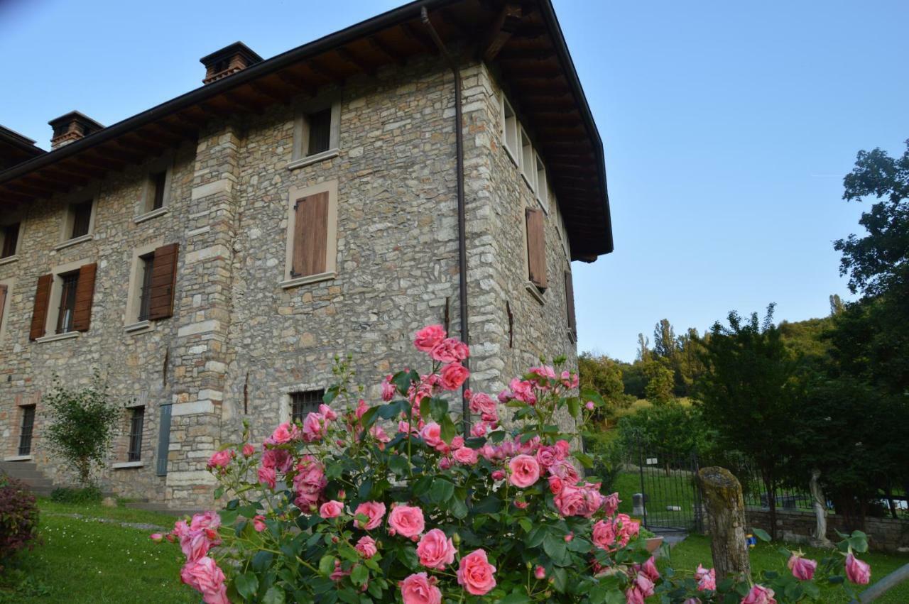 Cascina Valsorda Bed and Breakfast Concesio Exterior foto